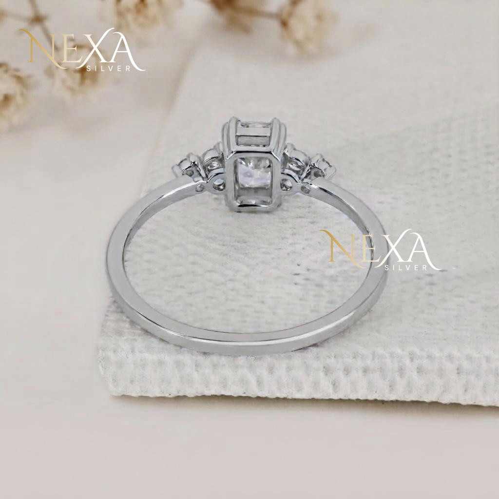 Radiant Cut Solitaire Diamond Engagement Ring thumbnail 2