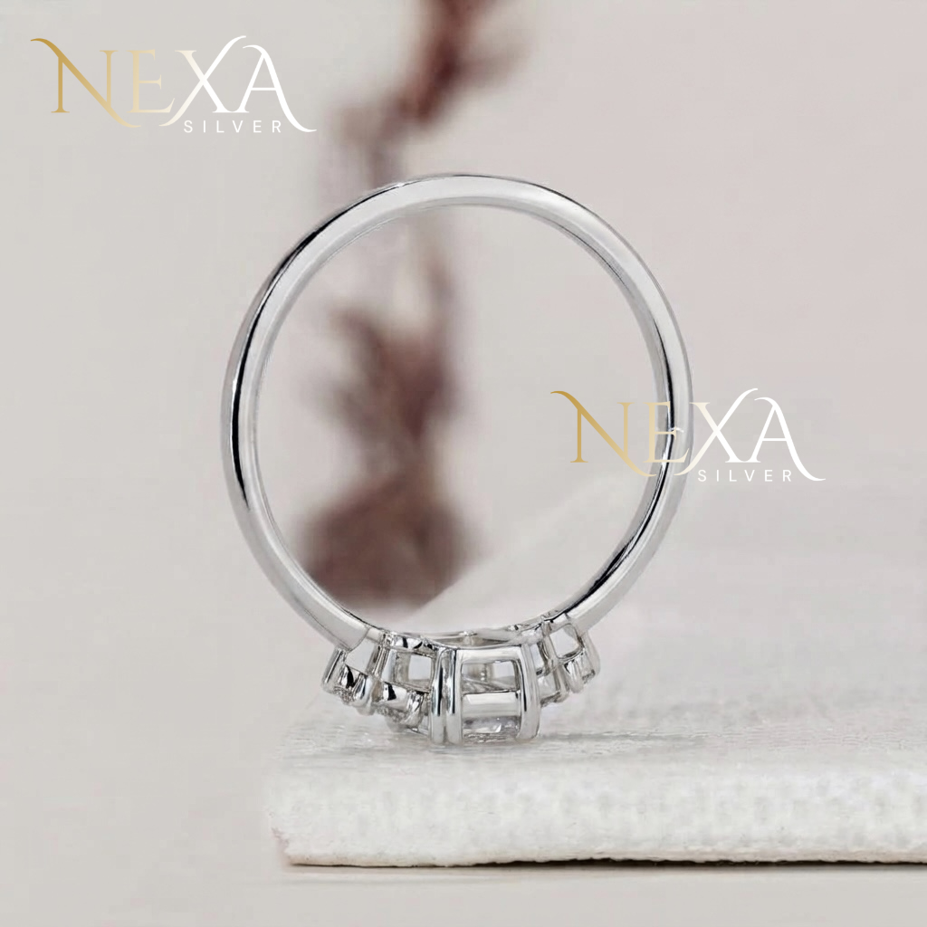 Radiant Cut Solitaire Diamond Engagement Ring thumbnail 5
