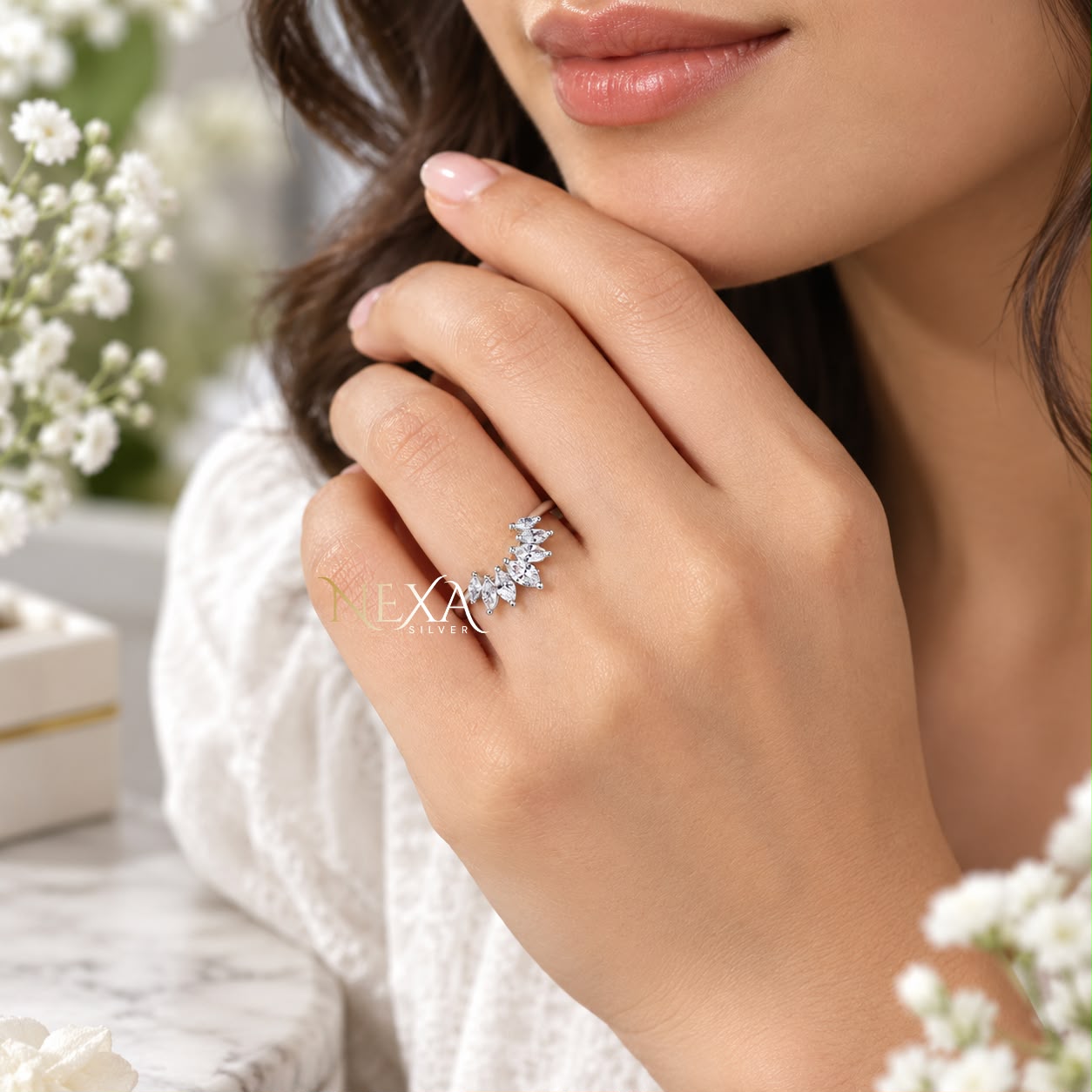 Marquise Moissanite Diamond Vintage Ring for Ladies in 925 Silver thumbnail 4
