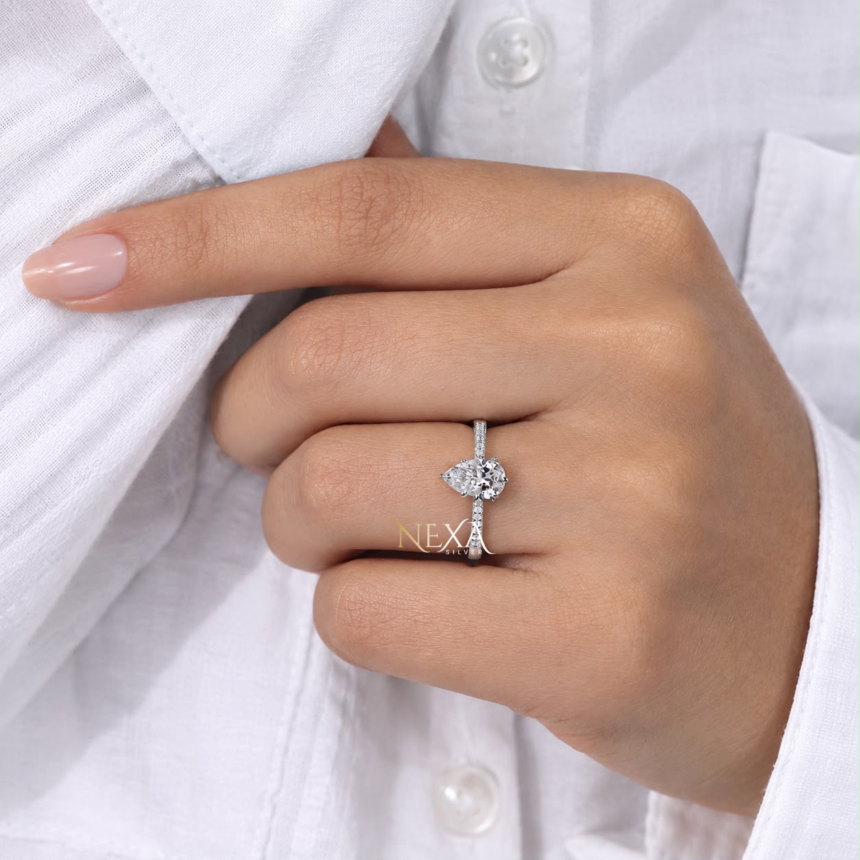 Pear and Round Moissanite Diamond Ring for Ladies in 925 Silver thumbnail 4