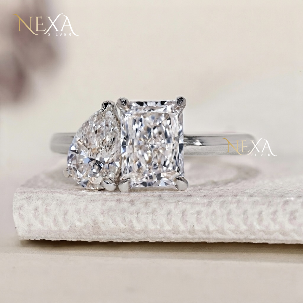 Toi Et Moi Engagement Ring For Ladies